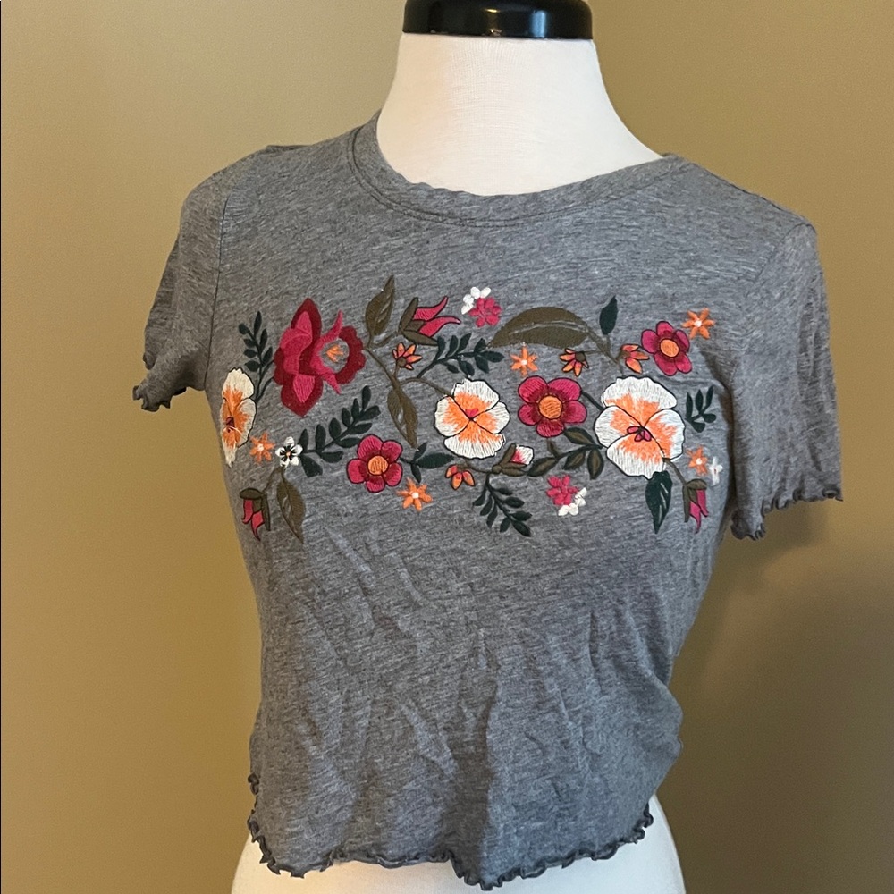 Hollister Gray Crop Top with Floral Embroidery
